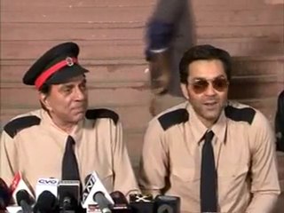 Movie YAMLA PAGLA DEEWANA On Location