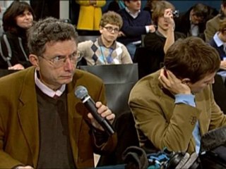 Questions des journalistes Conseil des ministres du 30/11/10