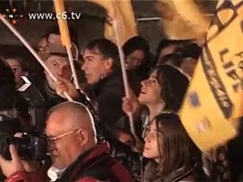 Il Colosseo si illumina contro la pena di morte