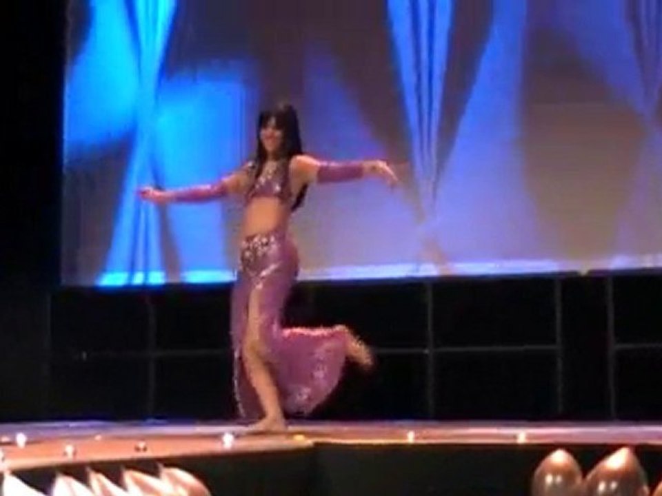 Improvisation danse orientale Aurore soirée V.I.P