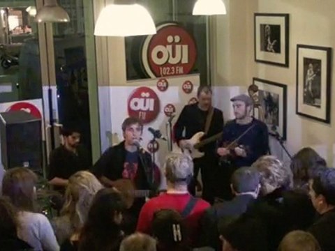 SESSION ACOUSTIQUE OUI FM - ABSYNTHE MINDED - ENVOI