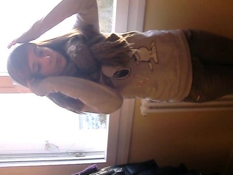 Reprise De Caroline costa ( Qui je suis ) Paar Romy ! :)