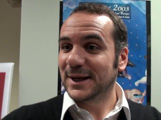 Quand François-Xavier Demaison drague avec du vin