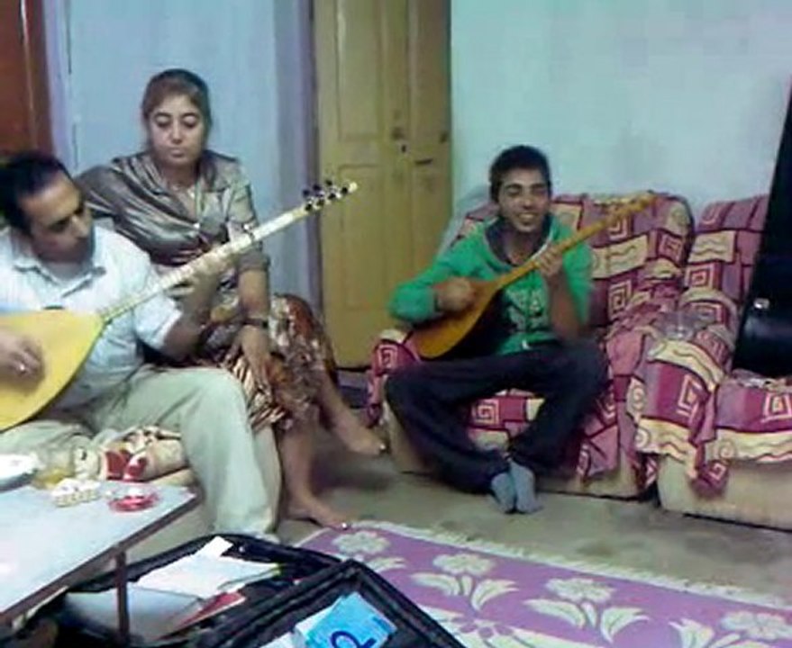 Turnalara tutunda gel...