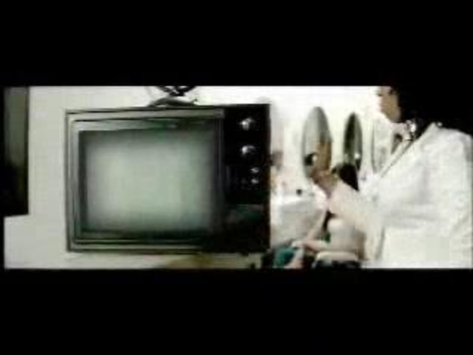 Cam'ron ft Kanye west-down out