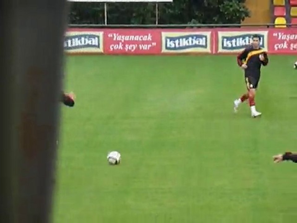 Galatasaray Etiler Futbol Okulu A Takım Antrenmanı Video 4