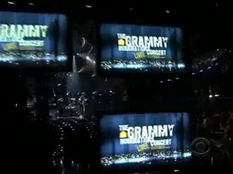 B.O.B - Don't Let Me Fall - @ GRAMMY Nominations Concert Liv