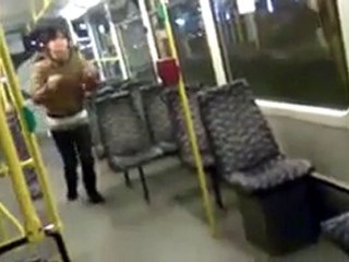 Ragazza disastro in metrò