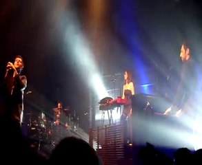 AaRON - Le Bikini - Toulouse - 01.12.2010 - Endless Song