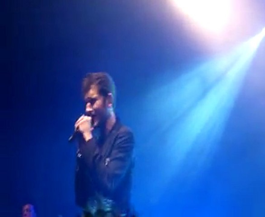 AaRON - Le Bikini - Toulouse - 01.12.2010 - Blow