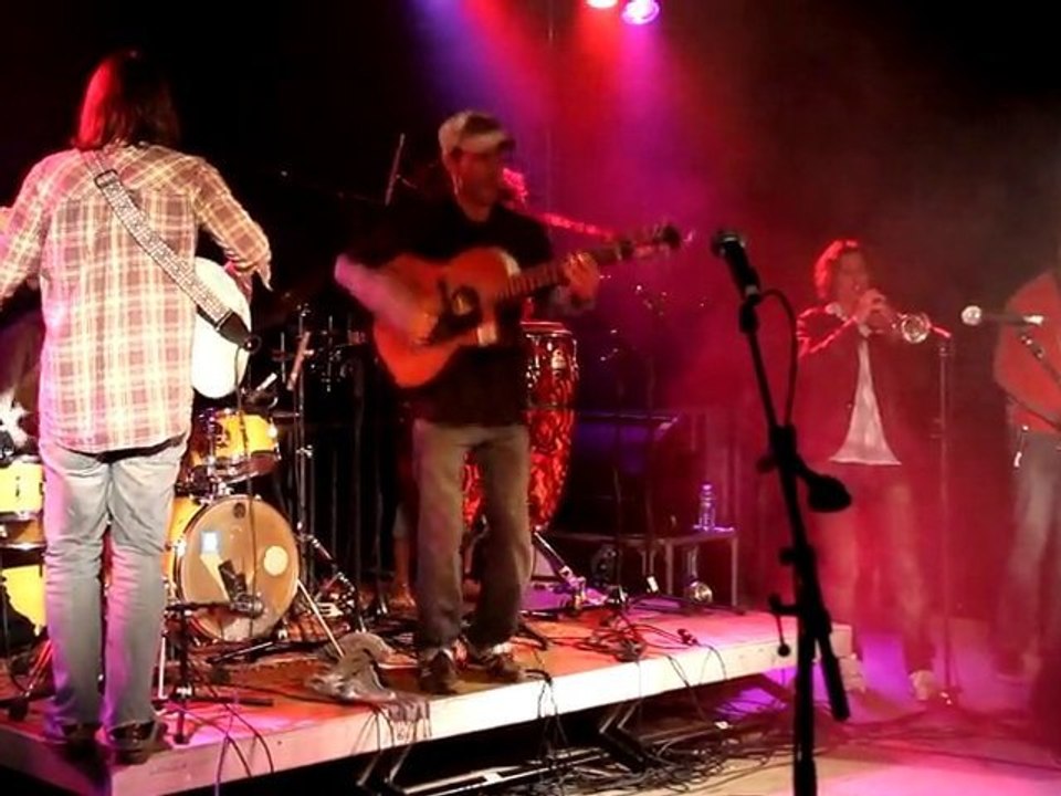 El Gafla - concert au festival Les Aperos Musique de Blesle