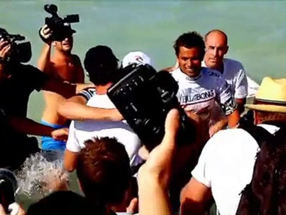 Joel Parkinson - i surf because short film