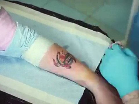 Москва: 60% скидки на художественную татуировку!