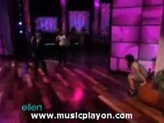 Ne-Yo - One In A Million (Live) (2010) (MusicPlayOn.com)
