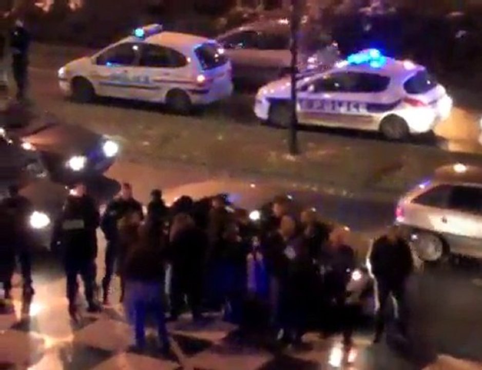 Manifestation de policiers devant le Tribunal de Bobigny