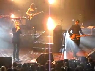 AaRON @ Toulouse 01.12.10 Birds in the storm