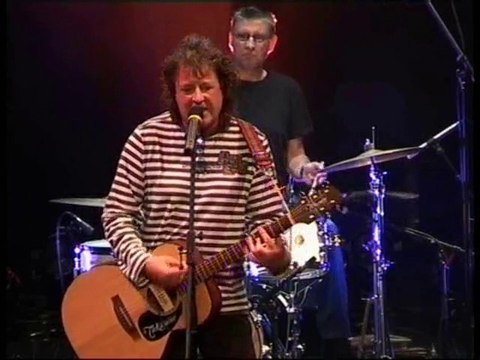 Calaisis TV Calais Idol'Scope avec le groupe Unit IV