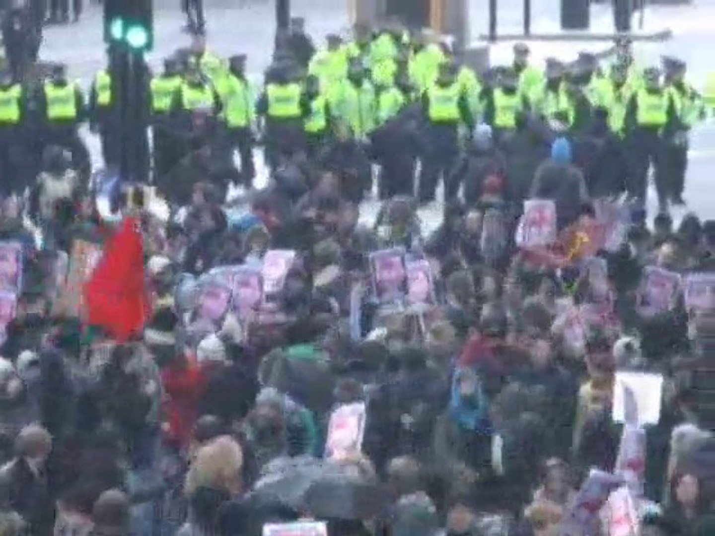 ⁣В Лондоне прошел третий протест студентов
