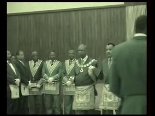 Intronisation de Sassou chez les maçons