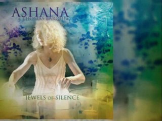 Ashana & her Crystal  Bowls singing Ave Maria