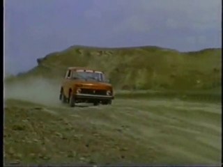 COMERCIAL COLOMBIANO LADA 1982