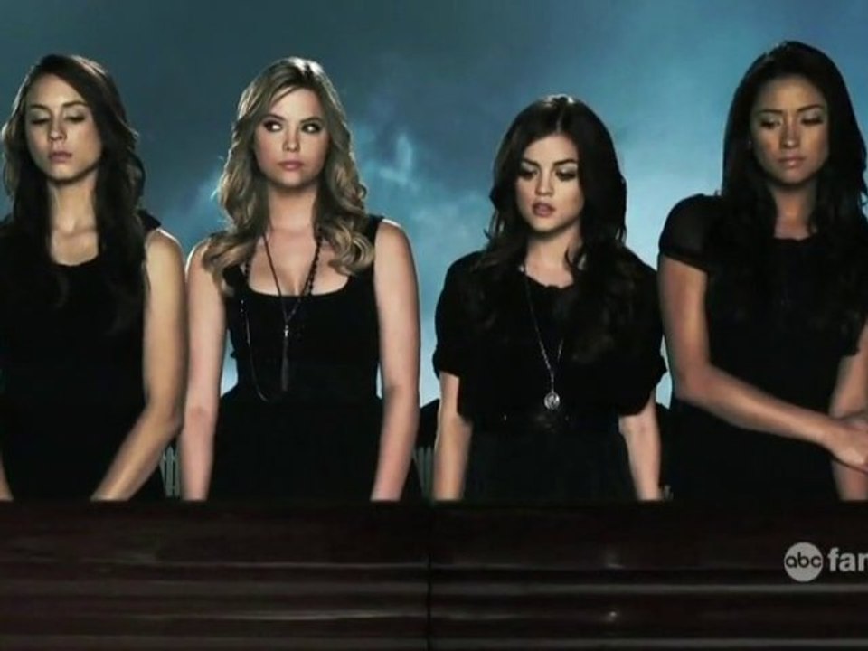Générique de la série Pretty Little Liars (Opening credits)