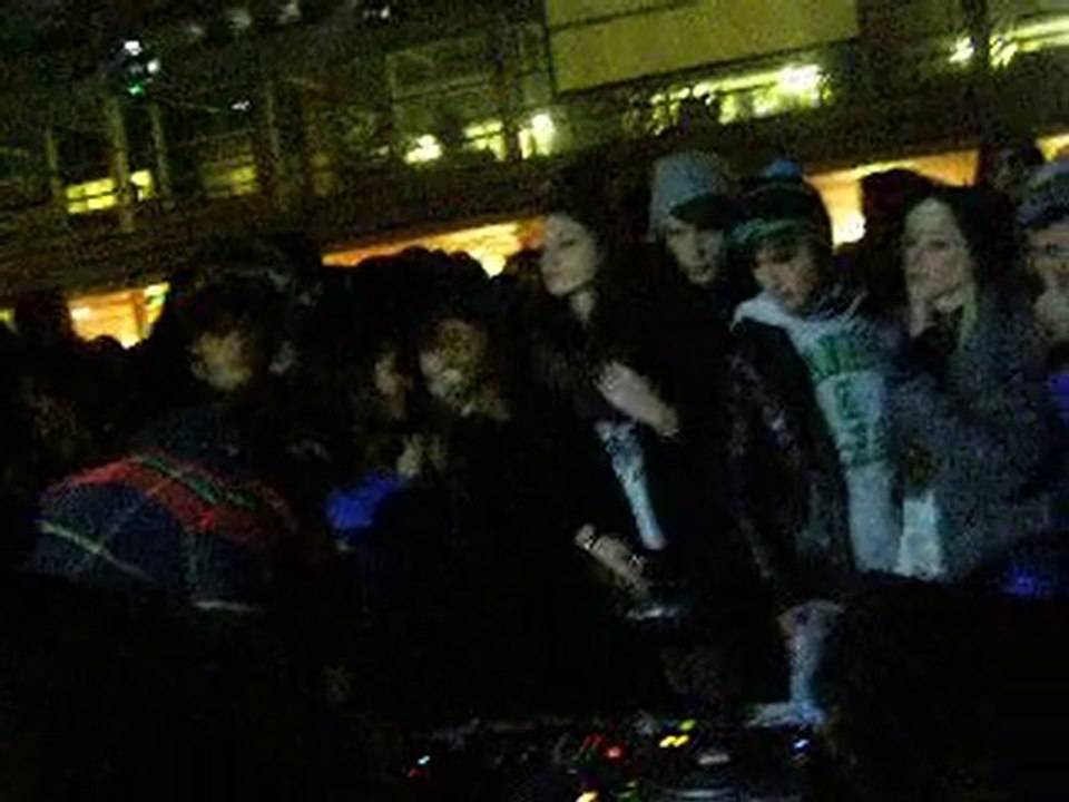 ED BANGER ON ICE - 03.12.2010 - BUSY P / SO ME / JUST-ICE 2