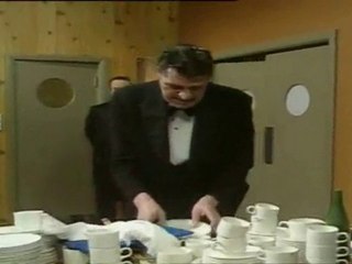 Tommy Cooper in the Restaurant