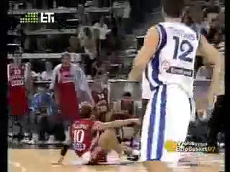 Το εκπληκτικό τρίποντο-νίκης του Σπανούλη με την Κροατία