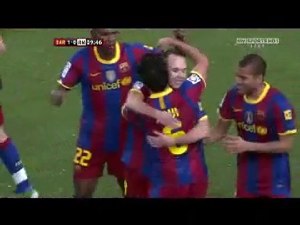 Xavi scores 1-0 [FC Barcelona-Real Madrid, 5-0, 29/11/2010]