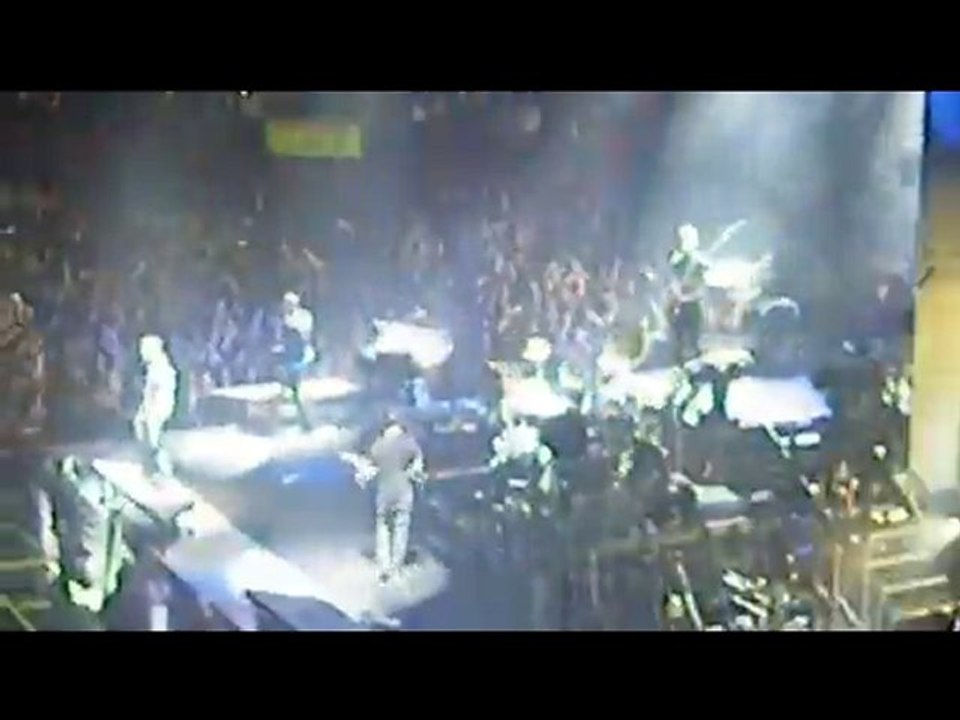 Linkin Park - No More Sorrow @ Bercy