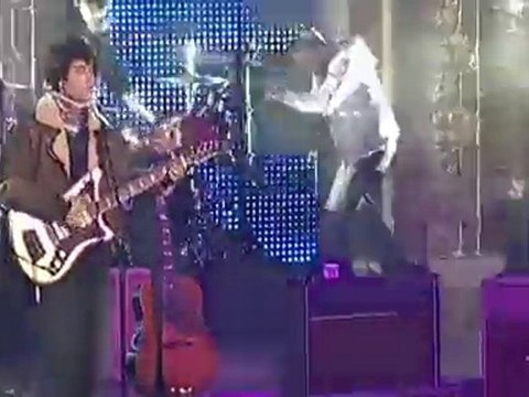 Téléthon 2010 : BB Brunes ouvre le bal (Troyes)