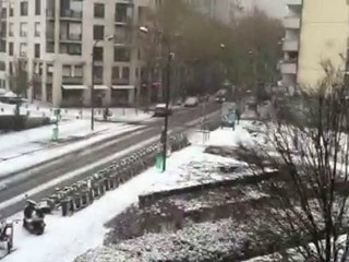 Paris under the snow