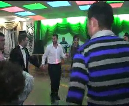 Elif ve Bahadır' ın Düğünü, karadeniz havaları