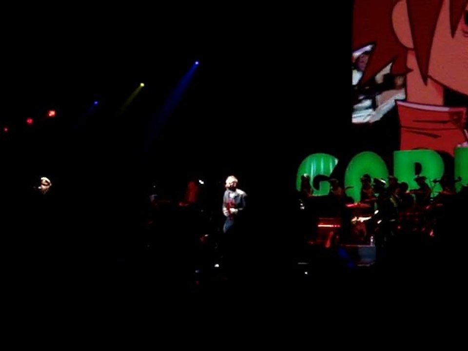 Gorillaz "Tomorrow comes today" live au zenith (2010)