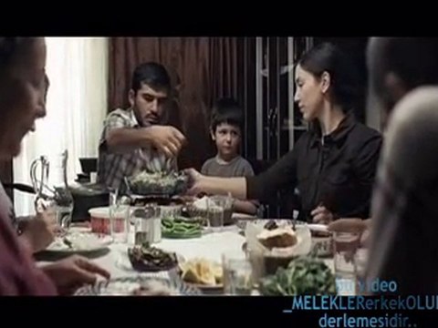 YEŞİM SALKIM AİLENİN FERTLERİ 2010 KLİP by....