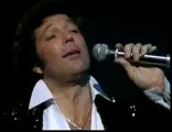 Tom Jones - Im So Lonesome , I Could Cry