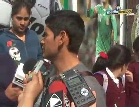 Medio Tiempo - Raúl Arias, Javier Saavedra, 30 de noviembre del 2009.