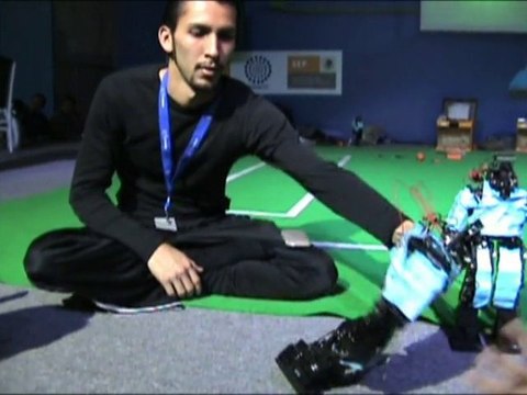 Medio Tiempo.com - Robots en el Campus Party MX