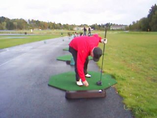 OUTDOOR GOLF PRACTICE with Music! Johnny D Bergh