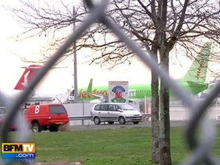 Des passagers révoltés occupent un avion