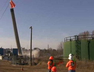 Démolition ratée d'une tour