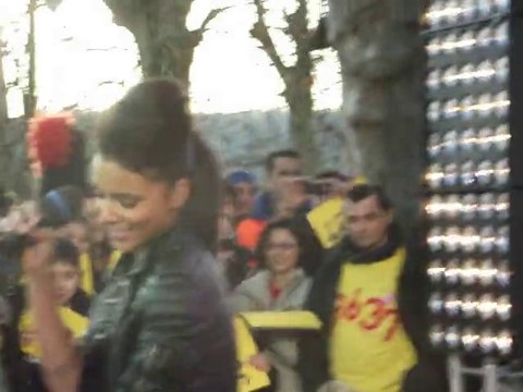 Shy'm Téléthon à Pau 04.12.10 Je sais