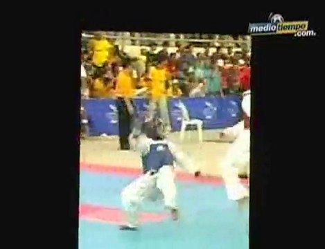 Medio Tiempo - Previo Presentación Playera TRI, 9 de noviembre 2009