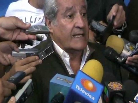 Mediotiempo.com - Rafael Lebrija. Chivas. Cese de Raúl Arias. 3 de Noviembre 2009.