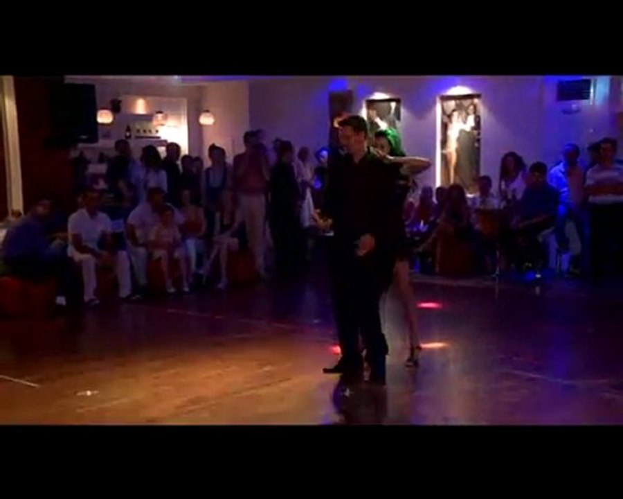 GREASE Show - Argentine tango