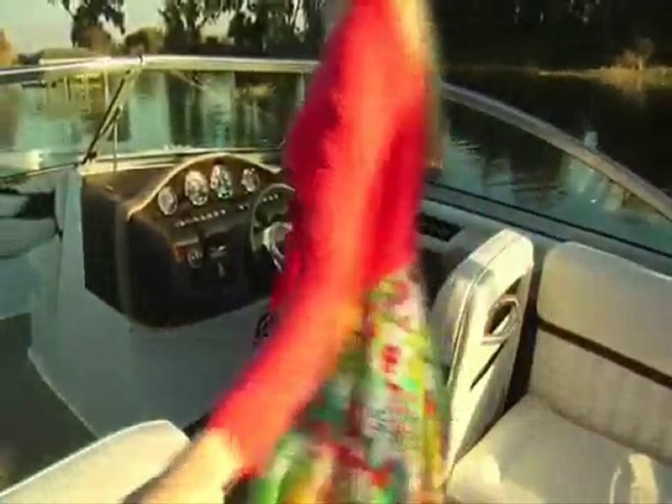 Cobalt A25 2010 presented by best boats24