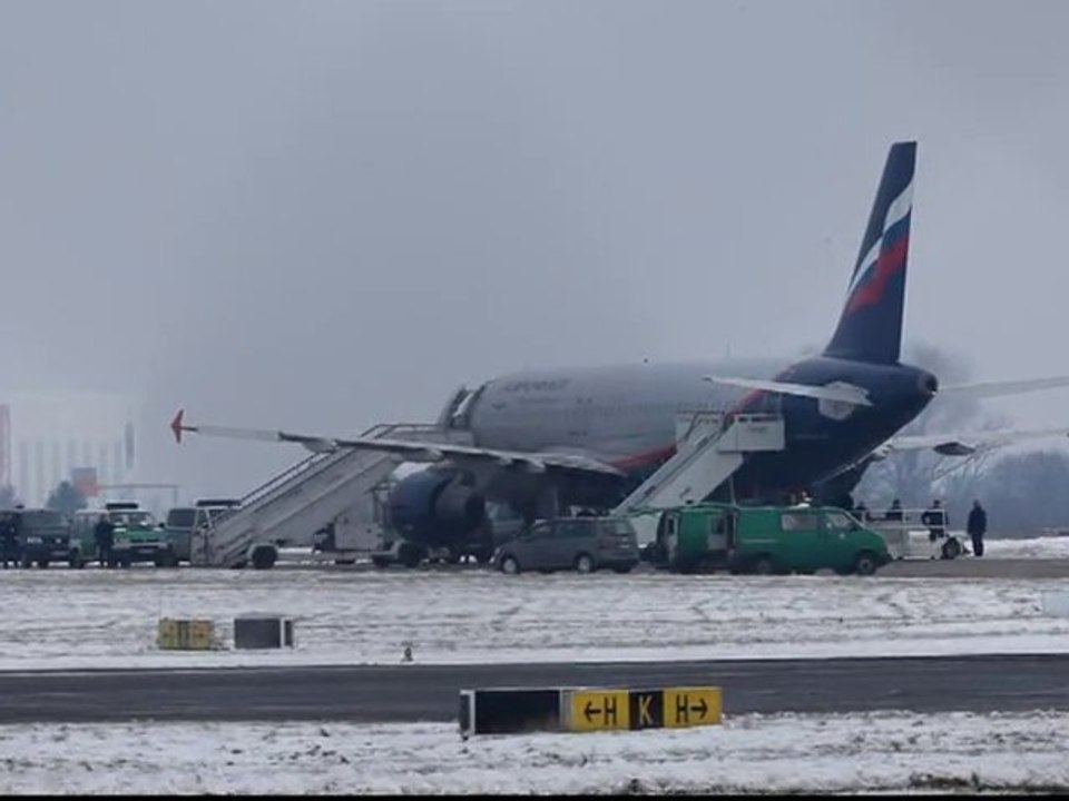 Bomb Alert in Russian Airoflot Machine Berlin Schoenefeld Airport