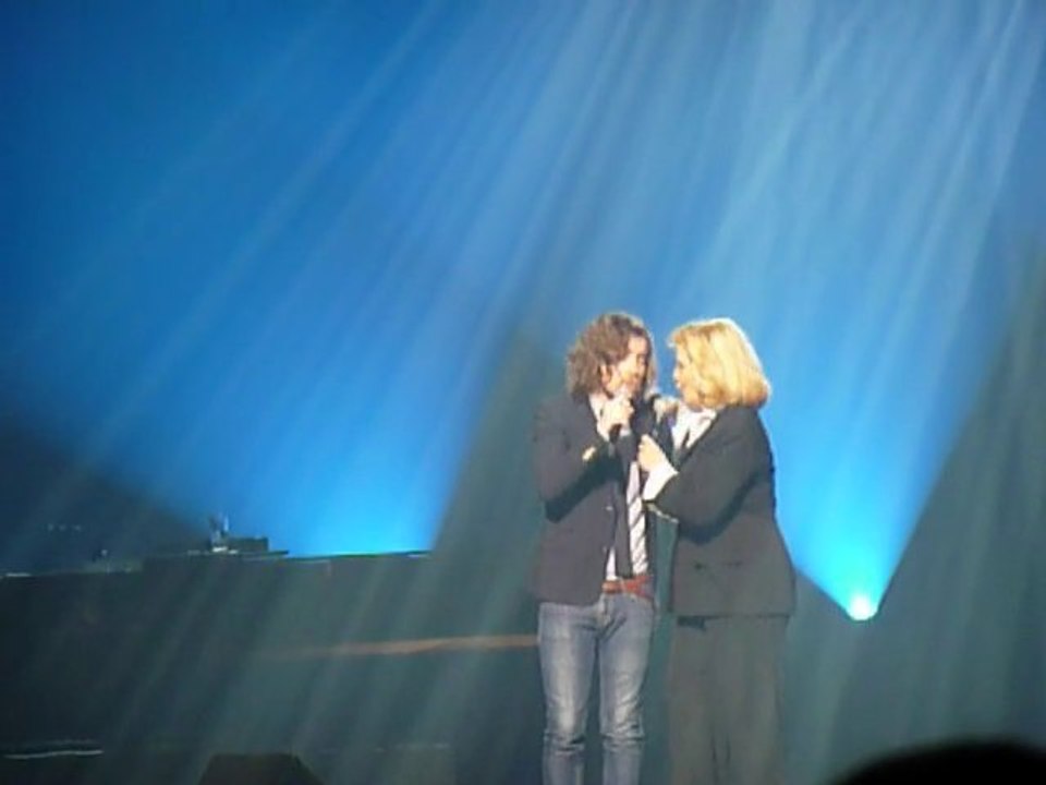 Soleil bleu Sylvie Vartan Julien Doré