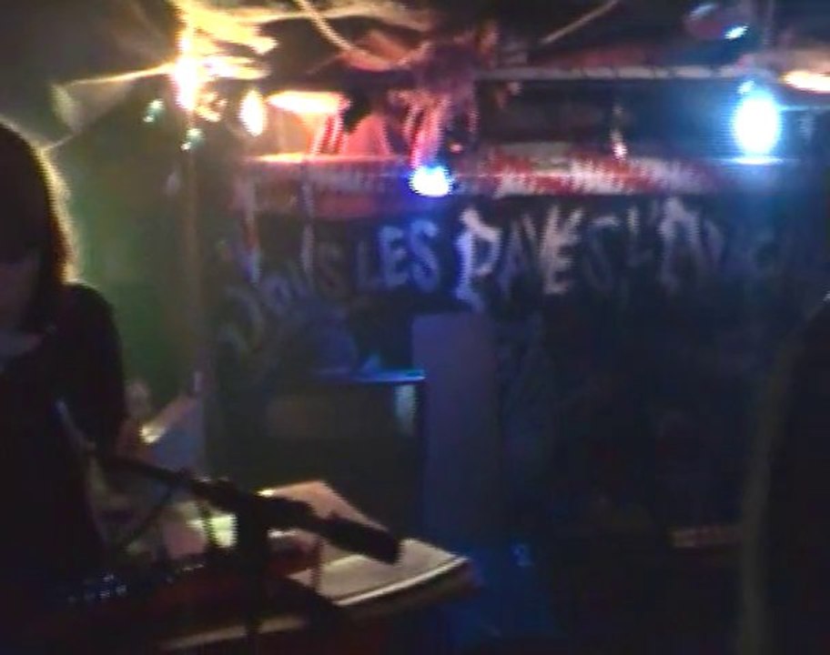 Crimson Muddle -  Mentiras - Live au SPA
